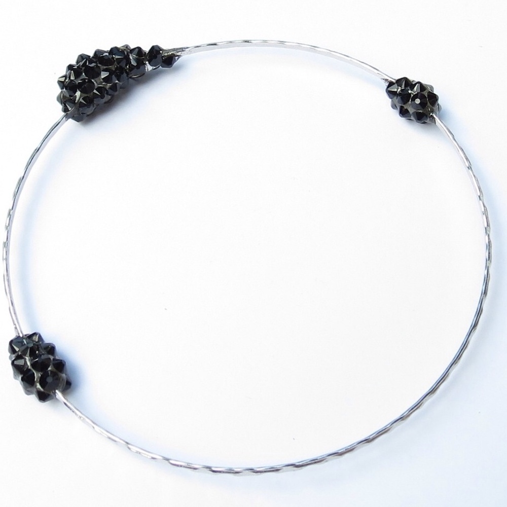 Swarovski crystal droplet bangle